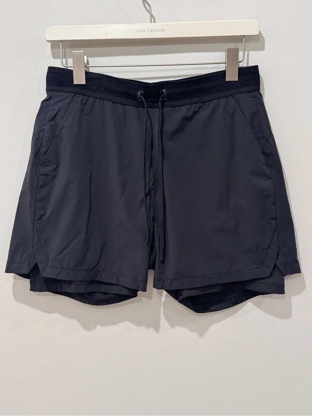 Novel Size Medium Athletic Shorts Double Lined Black